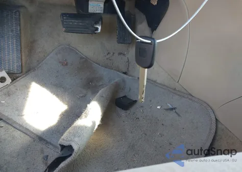 2005 Honda Accord 2.4 Lx z USA, uszkodzony, nr VIN 3HGCM56475G712325